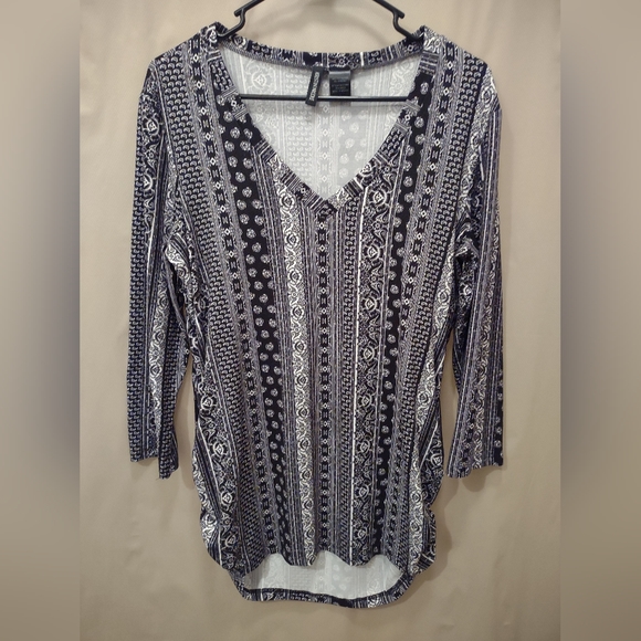 Kristin Nicole Tops - Kristin Nicole Women's Blouse Size L